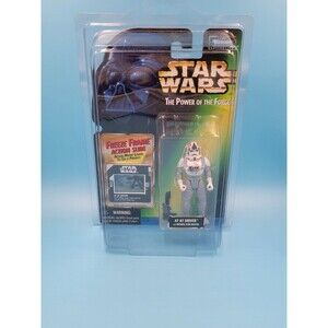 STAR WARS POWER OF THE FORCE EXCLUSIVE FREEZE FRAME AT-AT DRIVER POTF